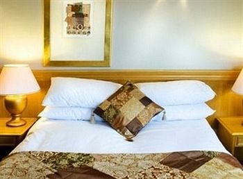 Montgomery'S Hotel Honiton Dış mekan fotoğraf